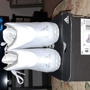 Adidas unisex sneakers